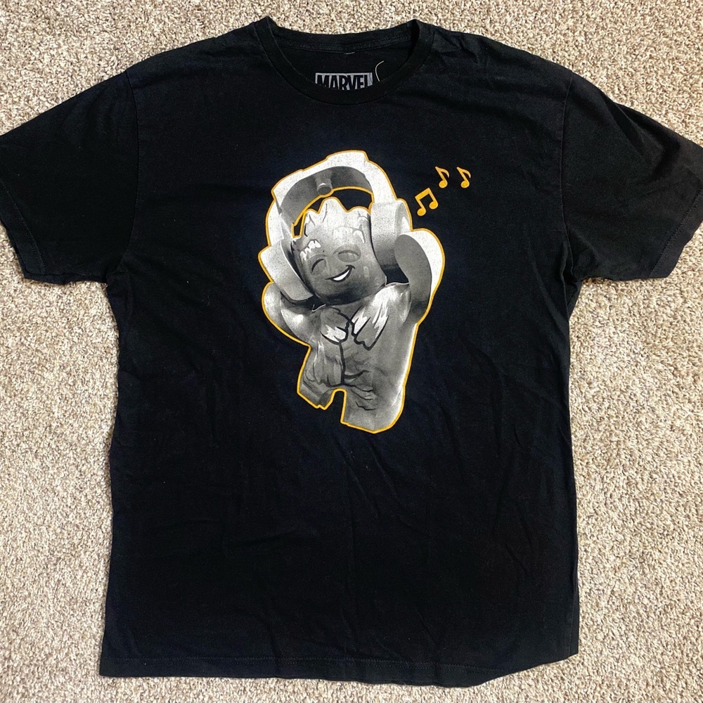 LEGO Marvel Super Heroes 2 Groot Headphones Graphic T-Shirt Mens Large Black